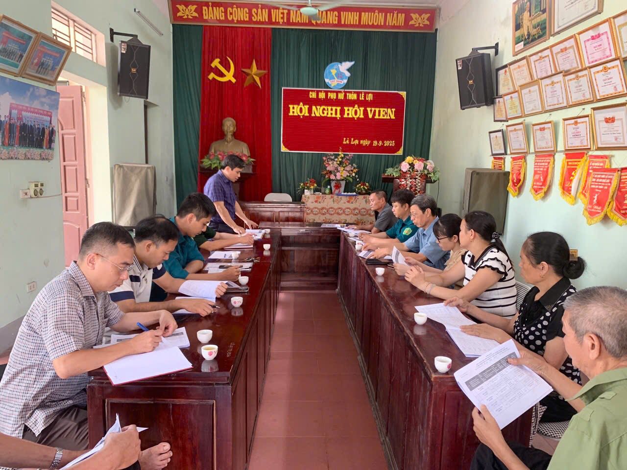 UBND xã Chí Minh tổ chức hội nghị rà soát nguồn tuyển quân năm 2026 tại các cơ sở thôn